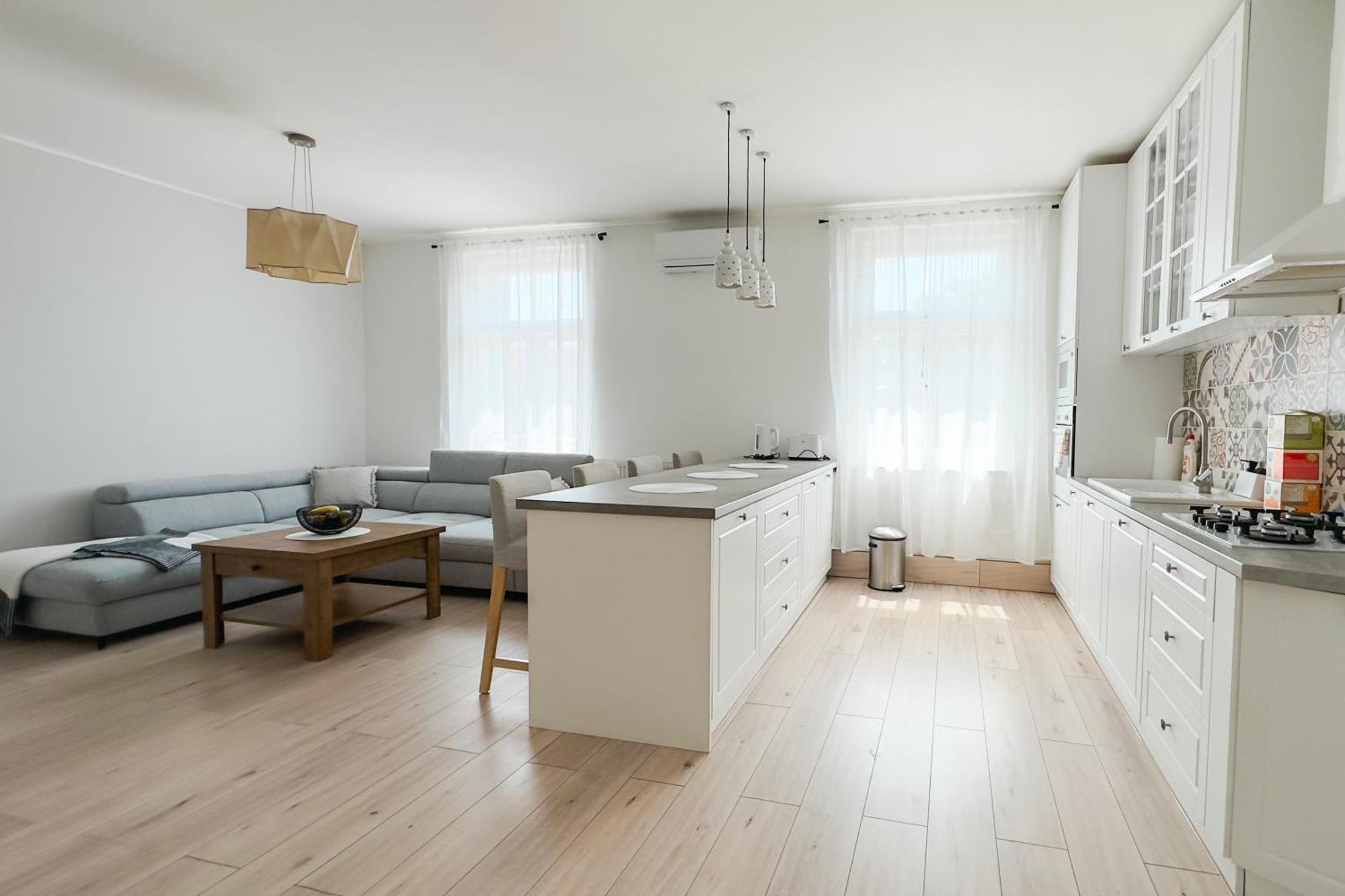 Business & Family Apartment Letna โกชิเซ ภายนอก รูปภาพ