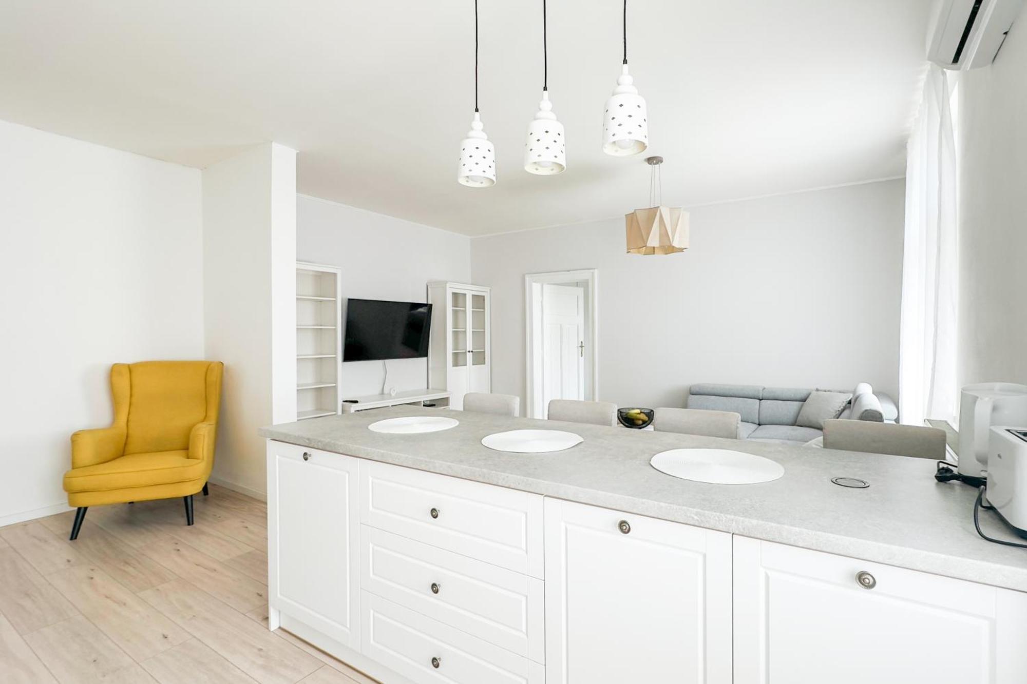 Business & Family Apartment Letna โกชิเซ ภายนอก รูปภาพ