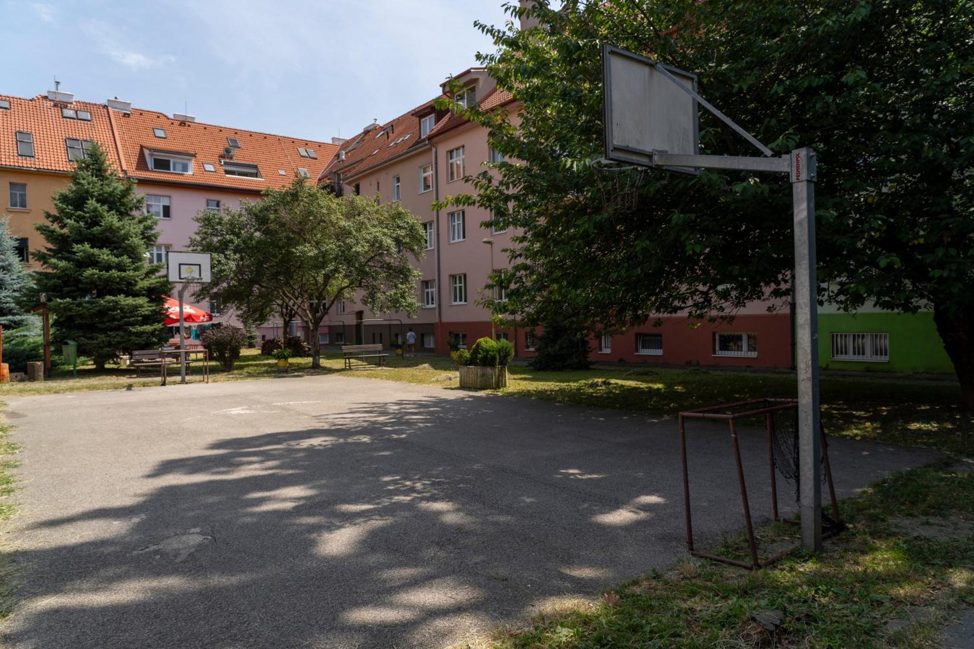 Business & Family Apartment Letna โกชิเซ ภายนอก รูปภาพ